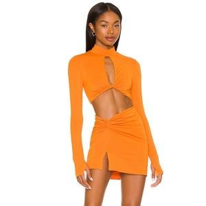 H:ours orange mini skirt
